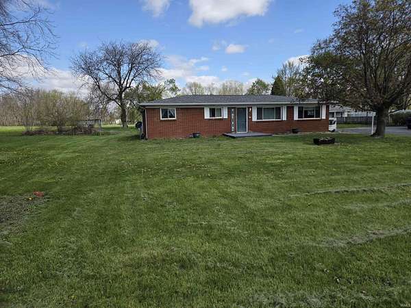 2.53 Acres of Land with Home for Sale in Kokomo, Indiana