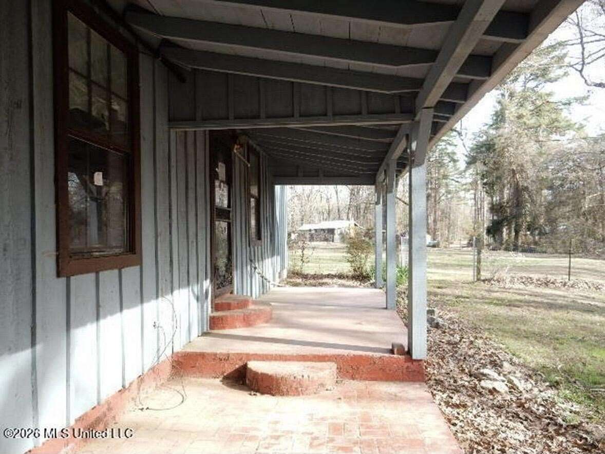 1.7 Acres of Land with Home for Sale in Como, Mississippi