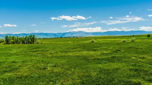 153 Acres of Land for Sale in Sheridan, Wyoming