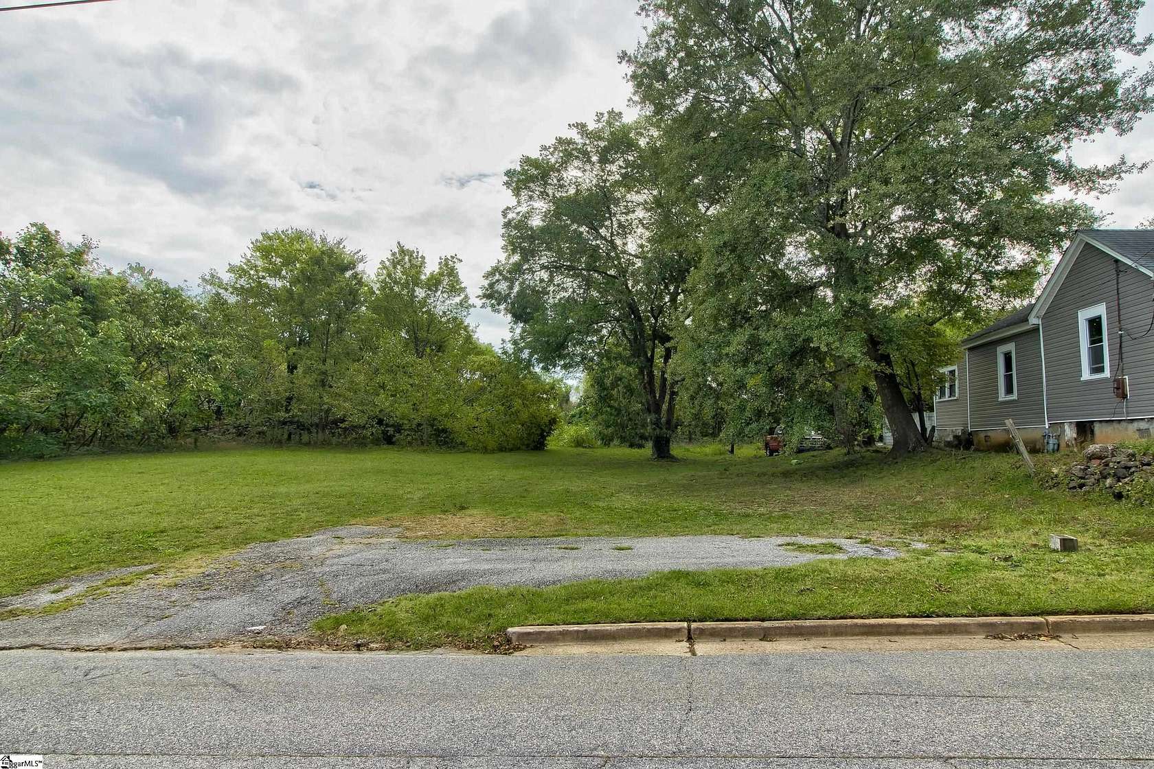 0.14 Acres of Residential Land for Sale in Greenville, South Carolina