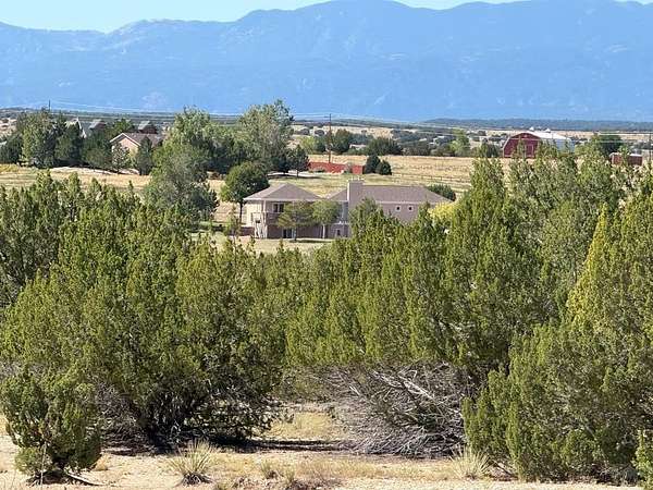 5 Acres of Land for Sale in Pueblo, Colorado
