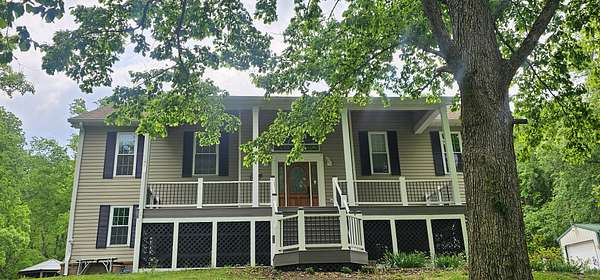 27 Acres of Improved Land for Sale in Watertown, Tennessee