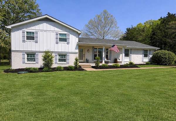 1.73 Acres of Land with Home for Sale in Mount Juliet, Tennessee