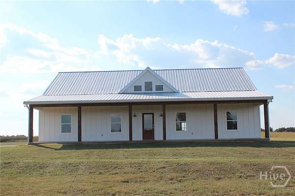 4.56 Acres of Land with Home for Sale in Carlton, Georgia