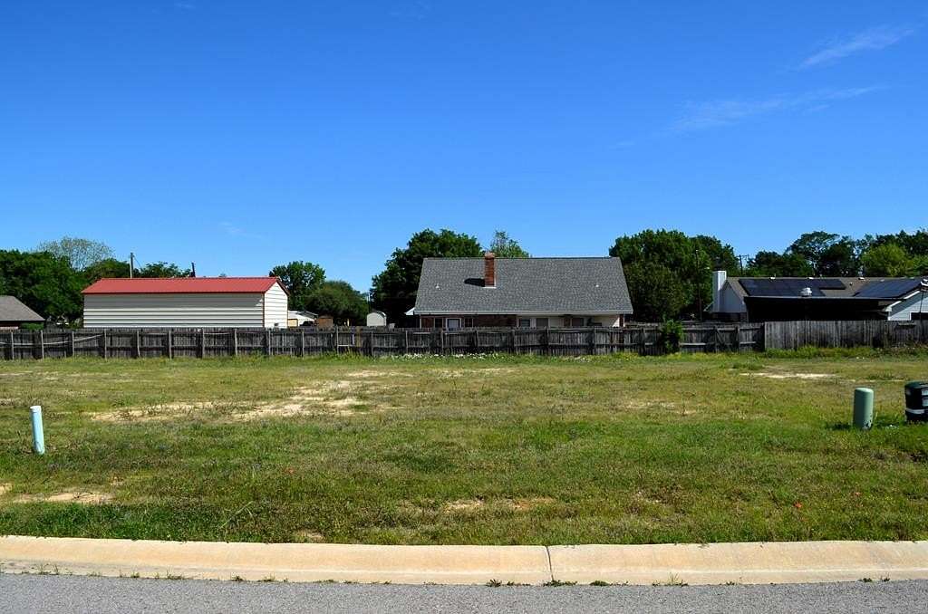 0.09 Acres of Land for Sale in Mabank, Texas
