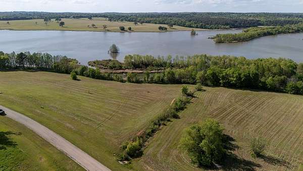 3 Acres of Residential Land for Sale in Athens, Texas