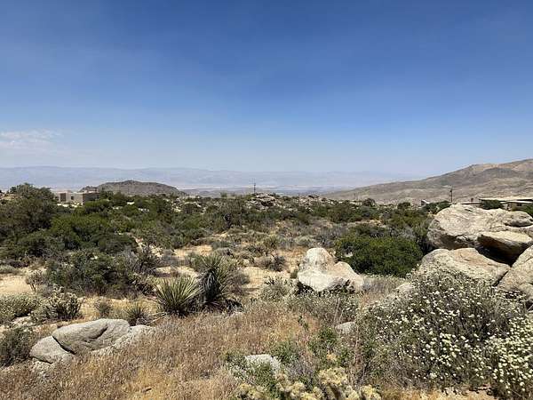 2.5 Acres of Land for Sale in Mountain Center, California