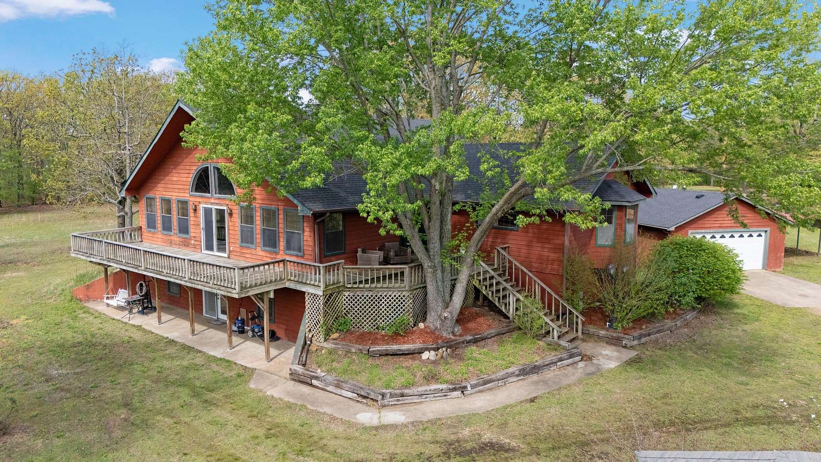 18.5 Acres of Land with Home for Sale in Grove, Oklahoma