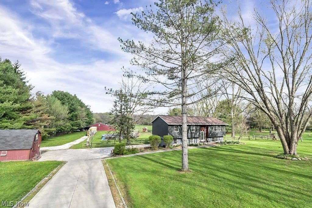 5 Acres of Land with Home for Sale in Medina, Ohio