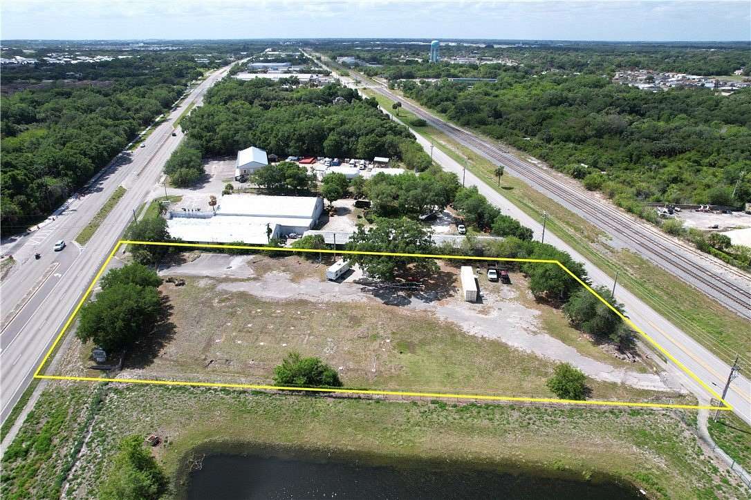 1.43 Acres of Commercial Land for Sale in Vero Beach, Florida