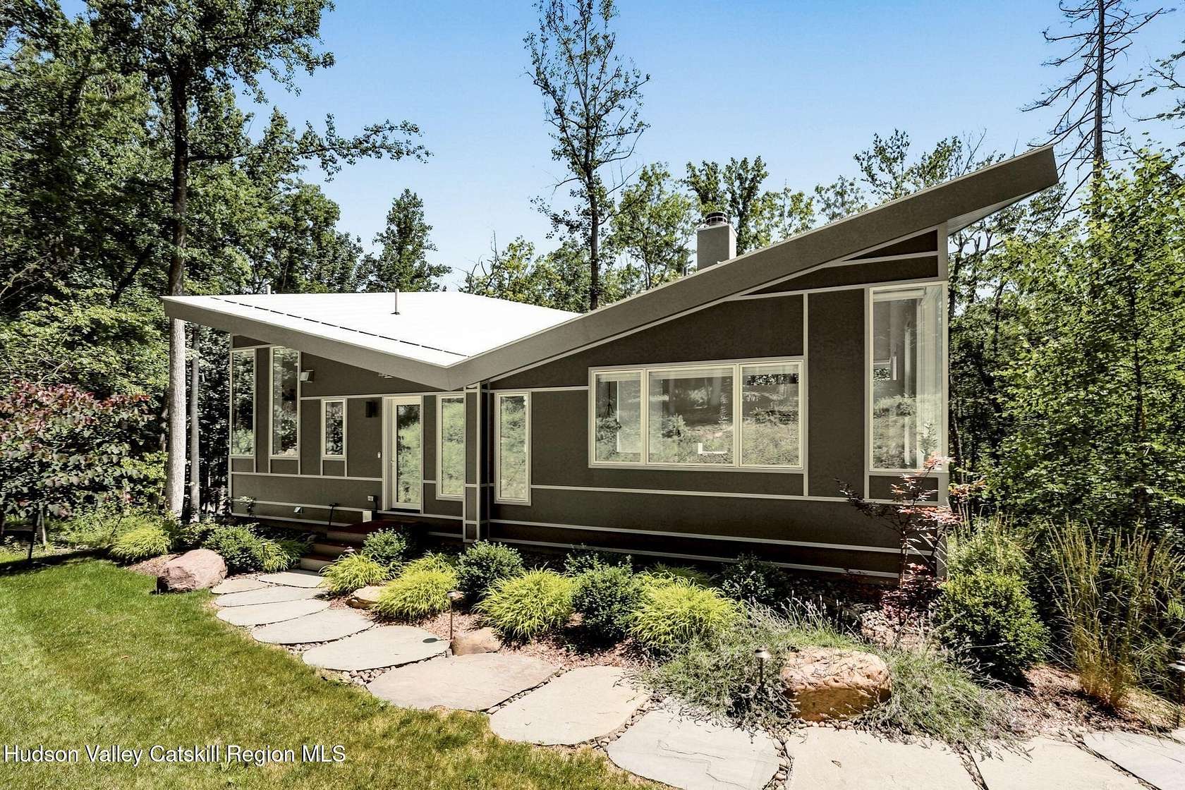 3.47 Acres of Land with Home for Sale in Stone Ridge, New York
