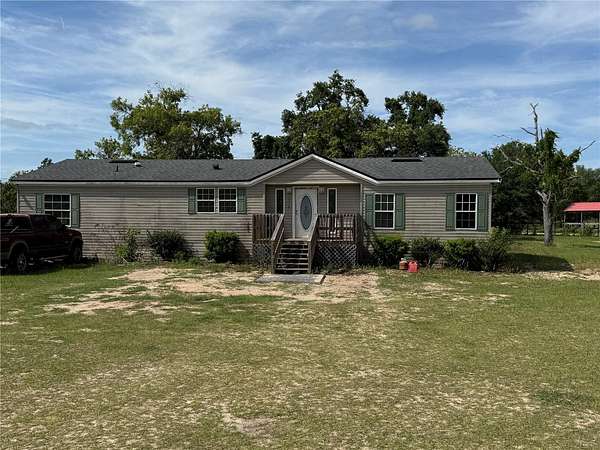 3 Acres of Land with Home for Sale in Ocklawaha, Florida