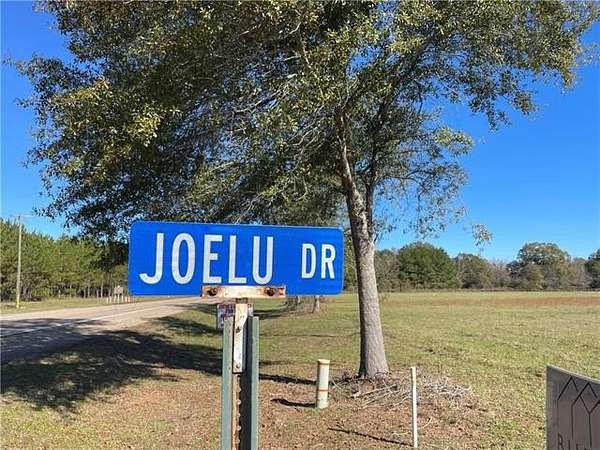 1.71 Acres of Residential Land for Sale in Franklinton, Louisiana