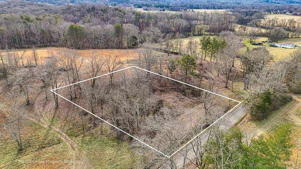 1.32 Acres of Residential Land for Sale in Whitwell, Tennessee
