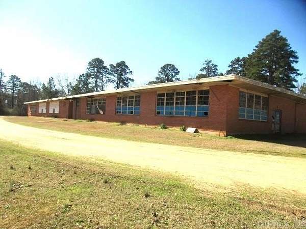 12.4 Acres of Improved Land for Sale in New Edinburg, Arkansas