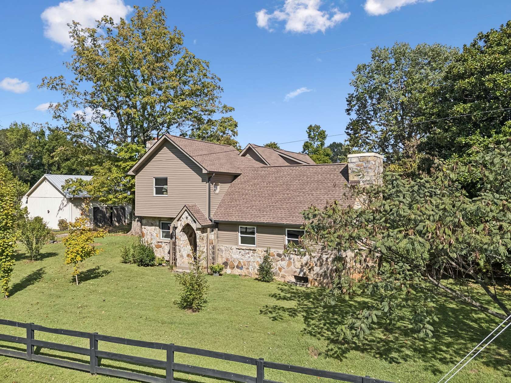 3 Acres of Land with Home for Sale in Charlotte, Tennessee