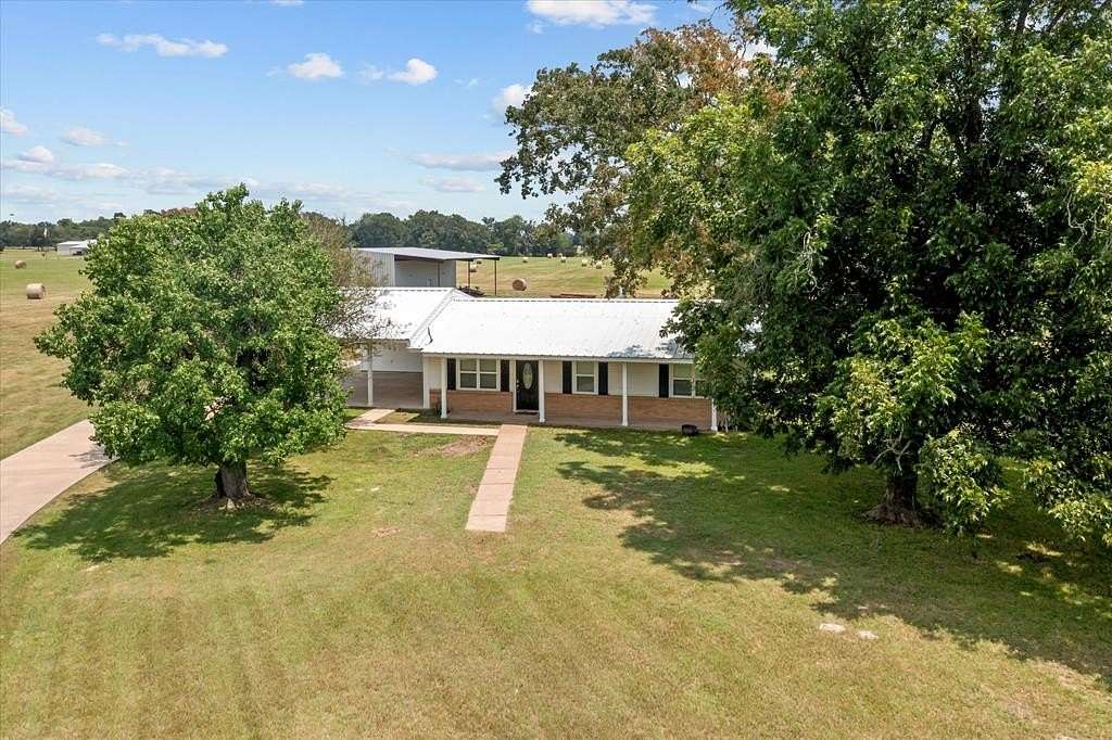 9 Acres of Land with Home for Sale in Lovelady, Texas