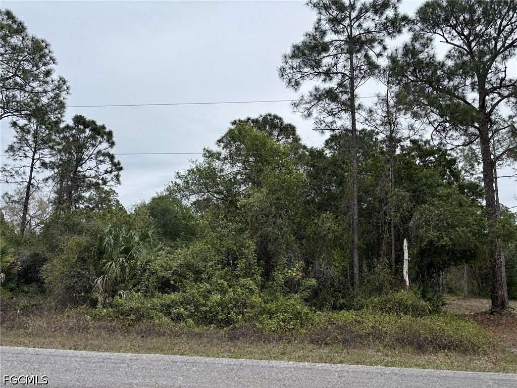 0.5 Acres of Residential Land for Sale in Lehigh Acres, Florida