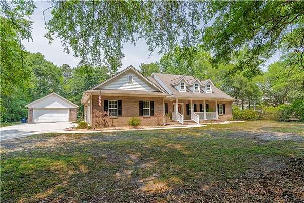 1.5 Acres of Land with Home for Sale in Kingsland, Georgia