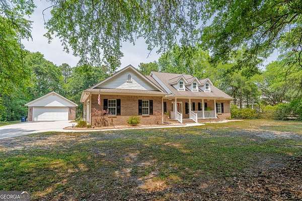 1.5 Acres of Land with Home for Sale in Kingsland, Georgia