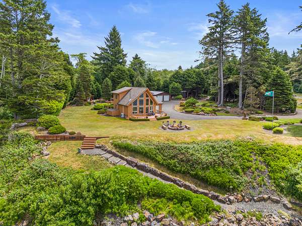 6.22 Acres of Land with Home for Sale in South Bend, Washington