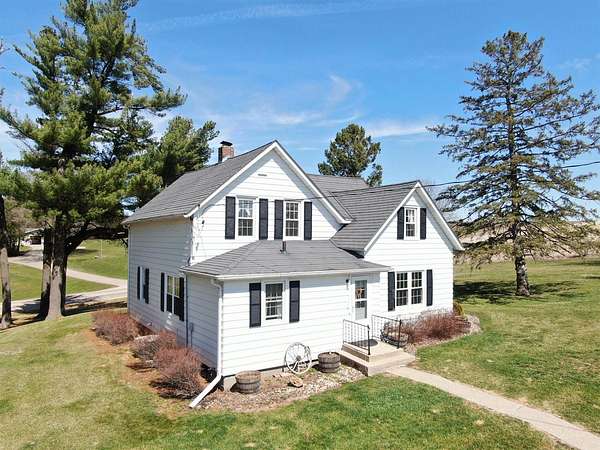 3 Acres of Land with Home for Sale in Viroqua, Wisconsin