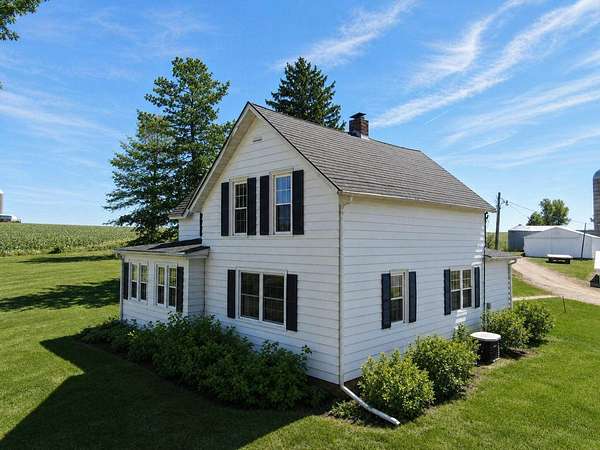 3 Acres of Land with Home for Sale in Viroqua, Wisconsin