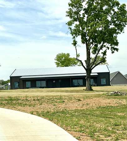 6.65 Acres of Land with Home for Sale in Muscle Shoals, Alabama