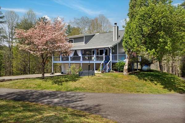 1.64 Acres of Land with Home for Sale in Murphy, North Carolina