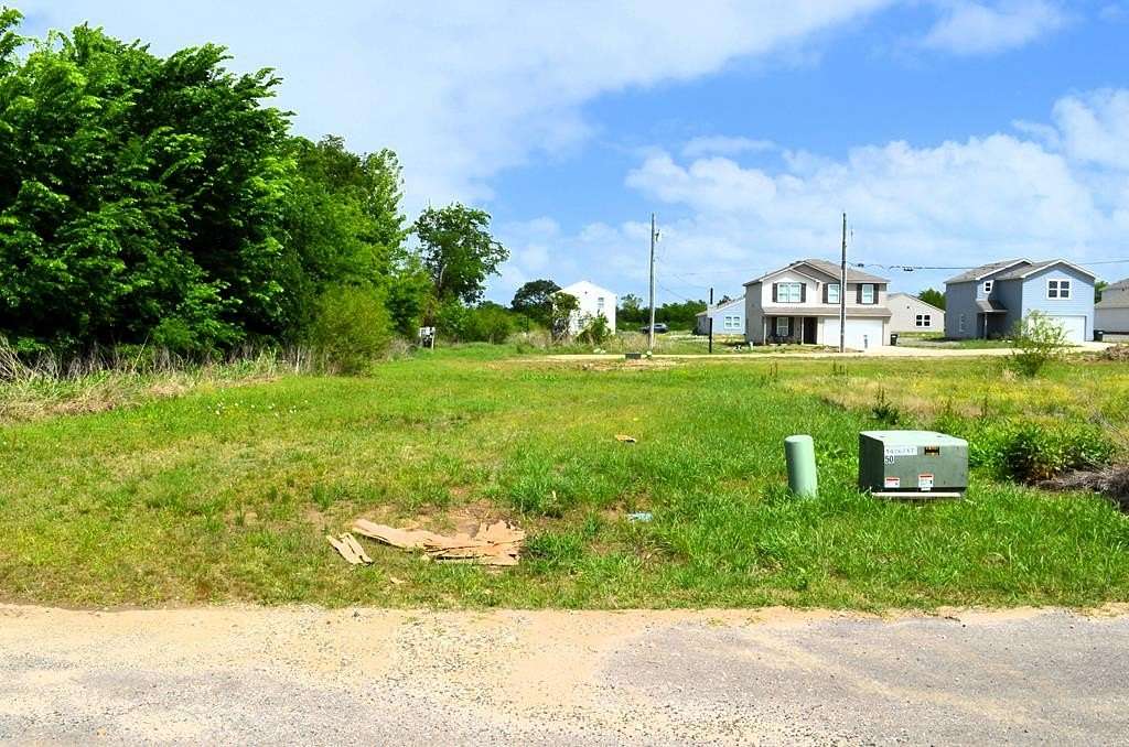 0.09 Acres of Residential Land for Sale in Mabank, Texas