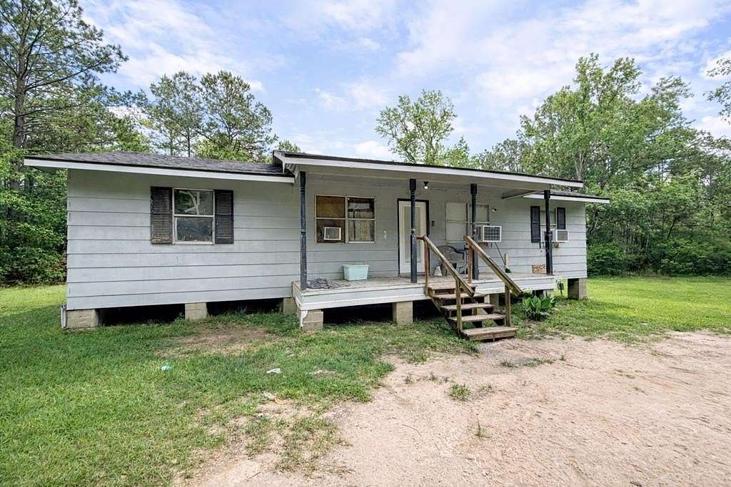 3 Acres of Land with Home for Sale in Chester, Texas