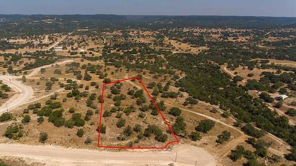 5 Acres of Residential Land for Sale in Pipe Creek, Texas