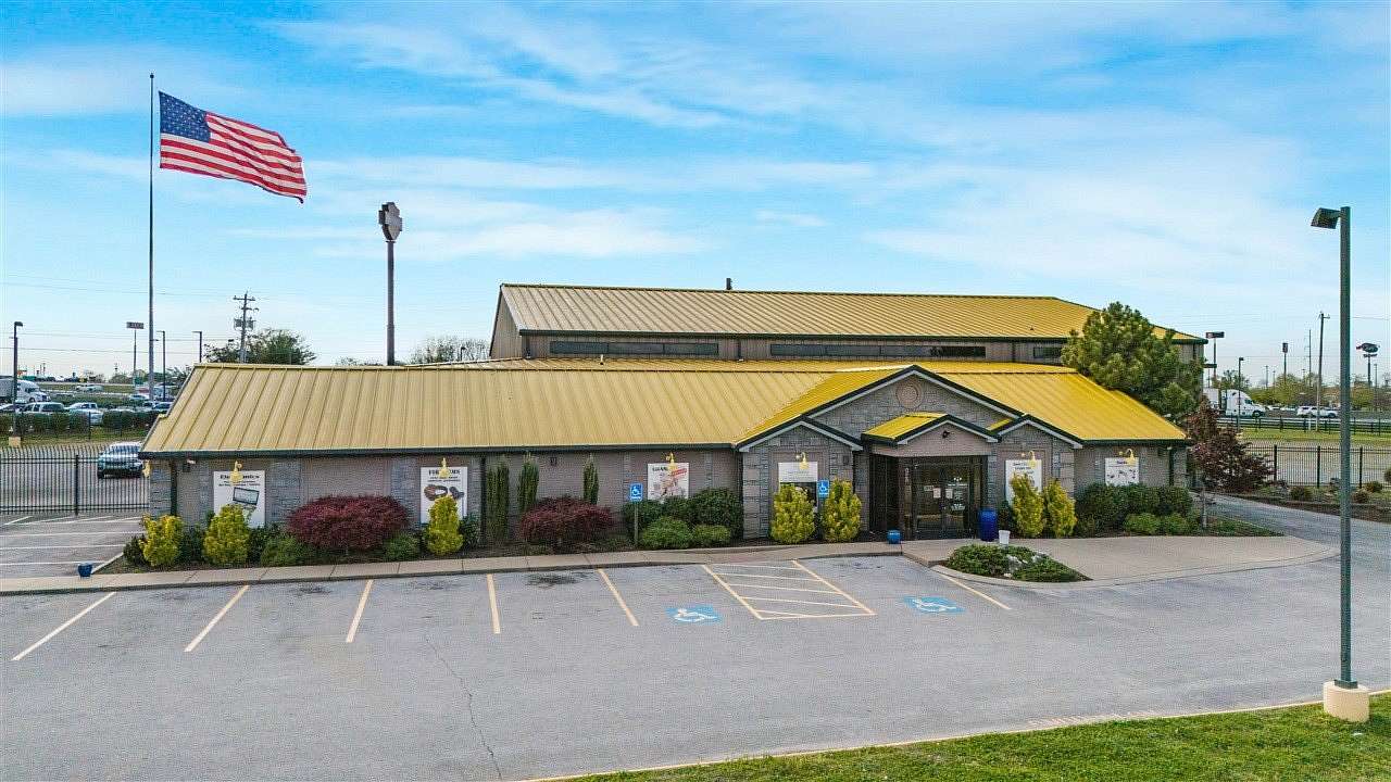 3.85 Acres of Mixed-Use Land for Lease in Bowling Green, Kentucky