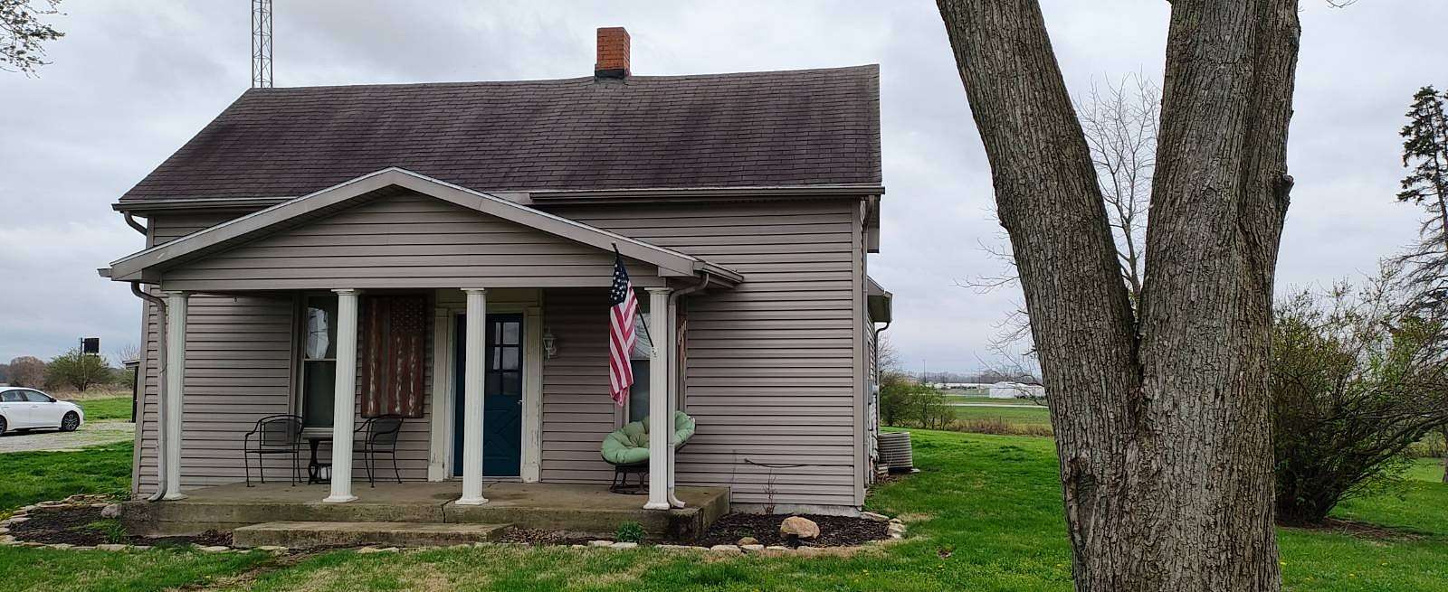 2.78 Acres of Land with Home for Sale in Washington Court House, Ohio