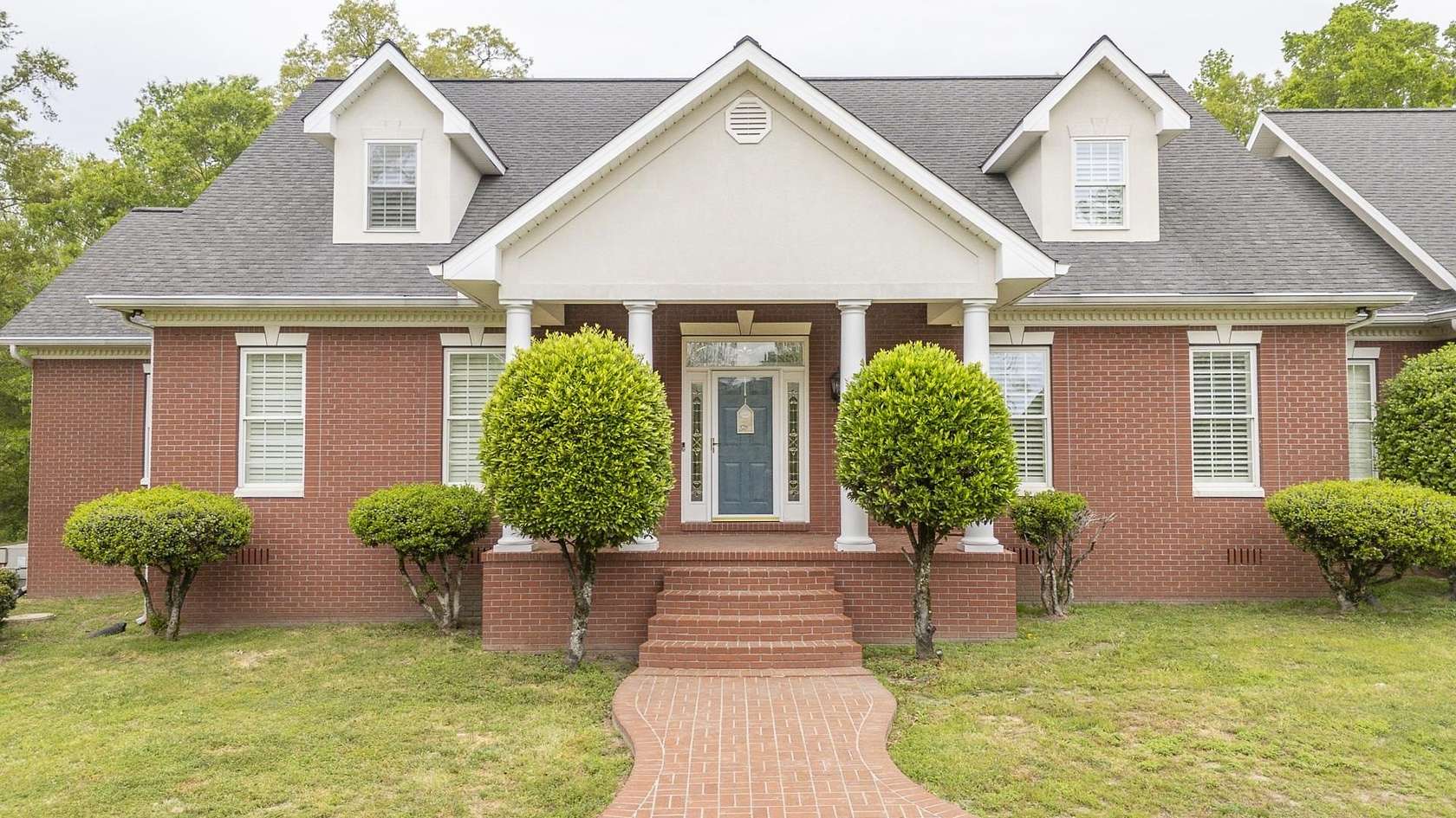 8 Acres of Land with Home for Sale in Savannah, Tennessee