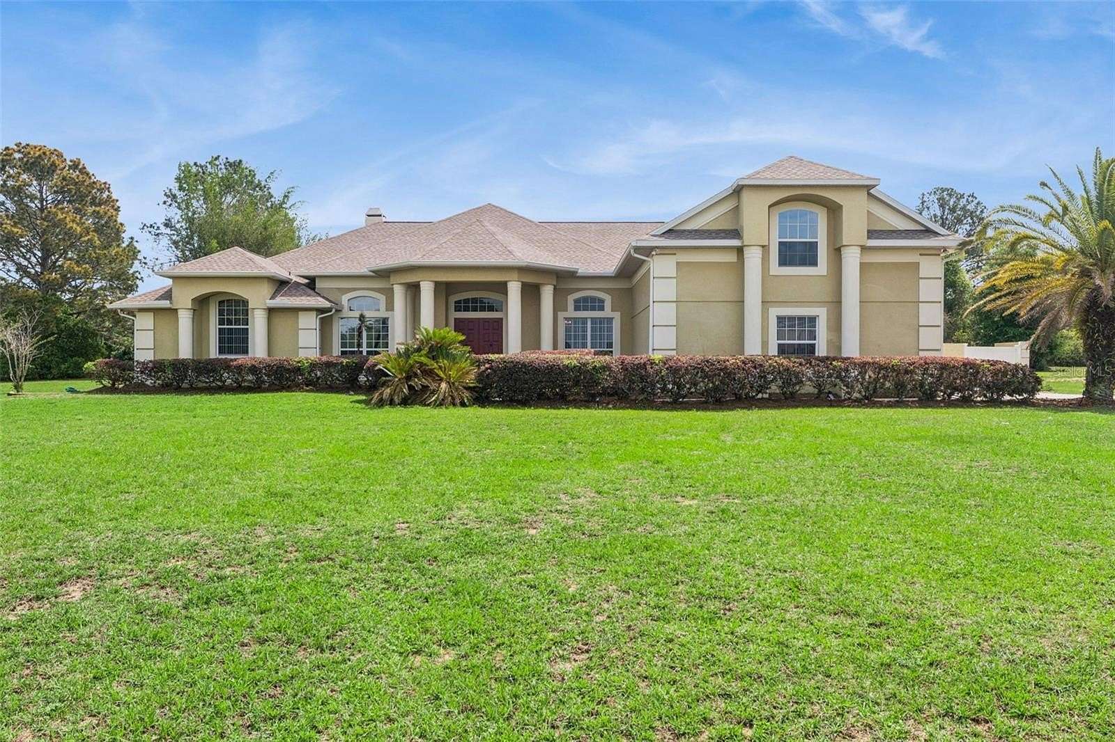 2.57 Acres of Land with Home for Sale in Montverde, Florida