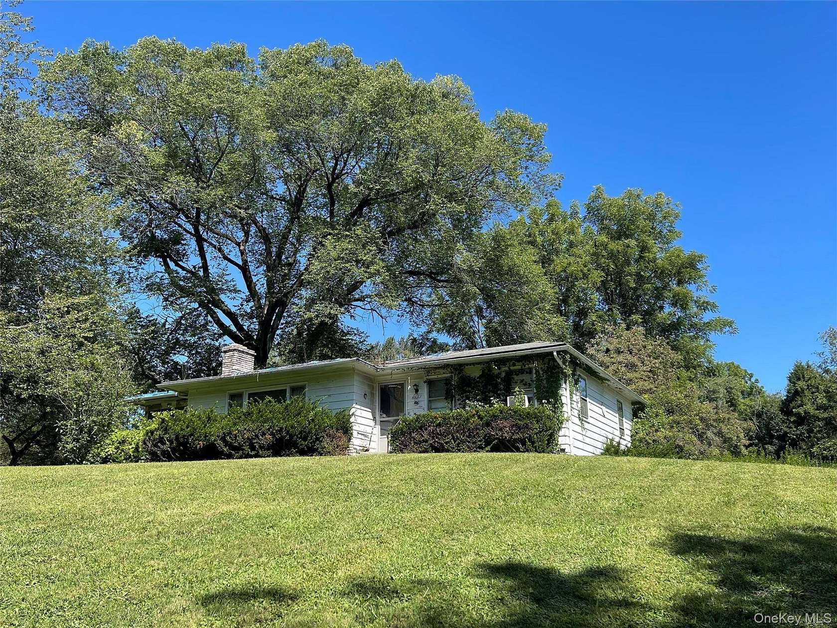 15.6 Acres of Land with Home for Sale in Wallkill, New York