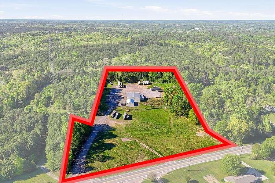 10 Acres of Improved Commercial Land for Sale in Jasper, Alabama