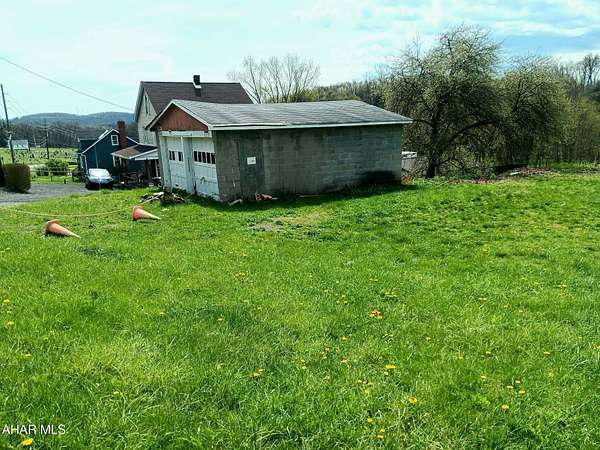 1.1 Acres of Residential Land for Sale in Johnstown, Pennsylvania