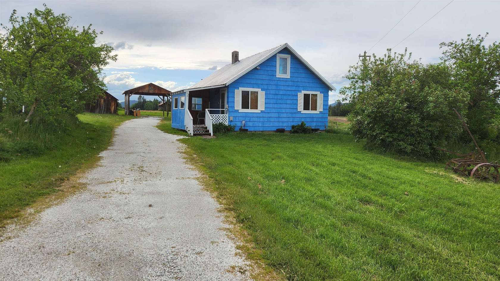 9.55 Acres of Land with Home for Sale in Deer Park, Washington