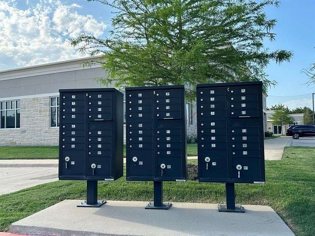 4 Acres of Commercial Land for Lease in McKinney, Texas