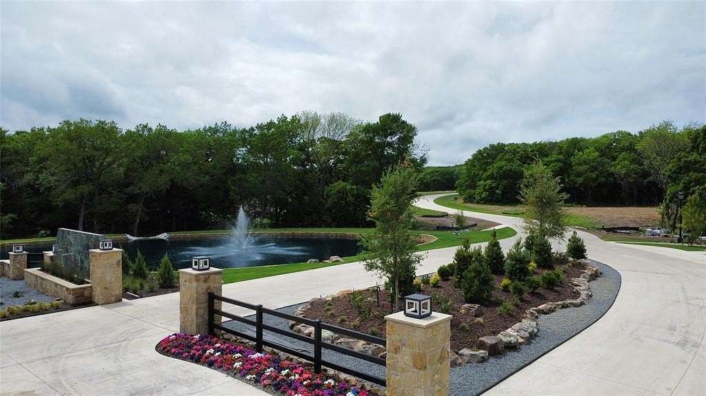 2.26 Acres of Residential Land for Sale in Pottsboro, Texas