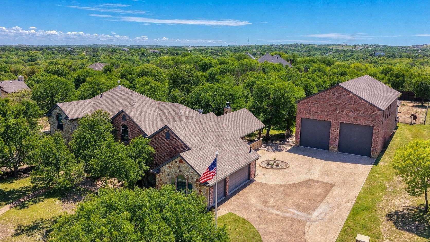 1.53 Acres of Land with Home for Sale in Fort Worth, Texas