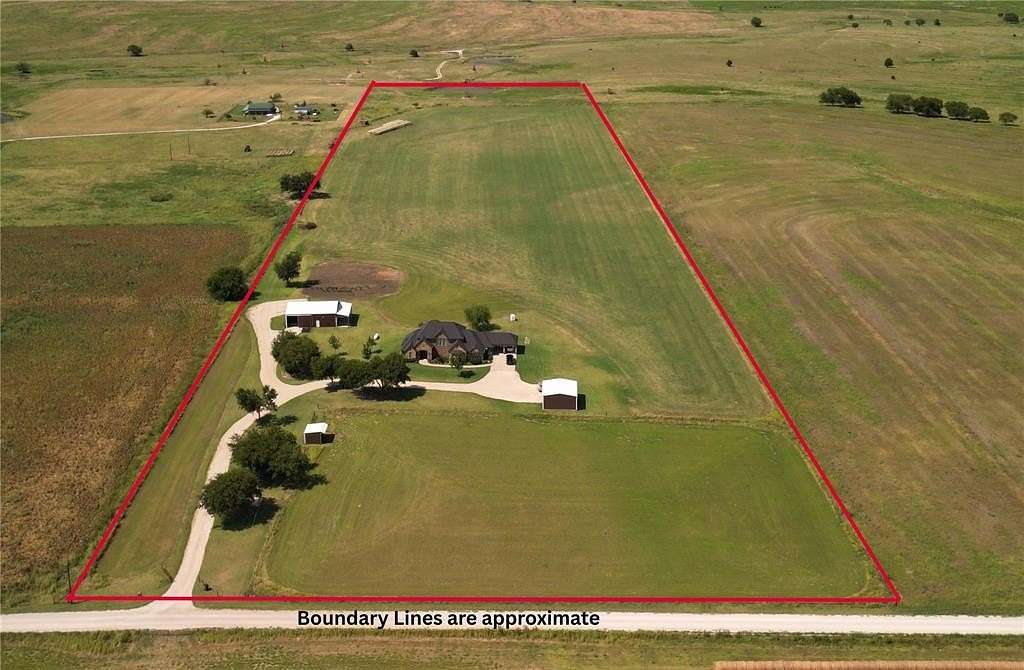 24 Acres of Land for Sale in Gainesville, Texas