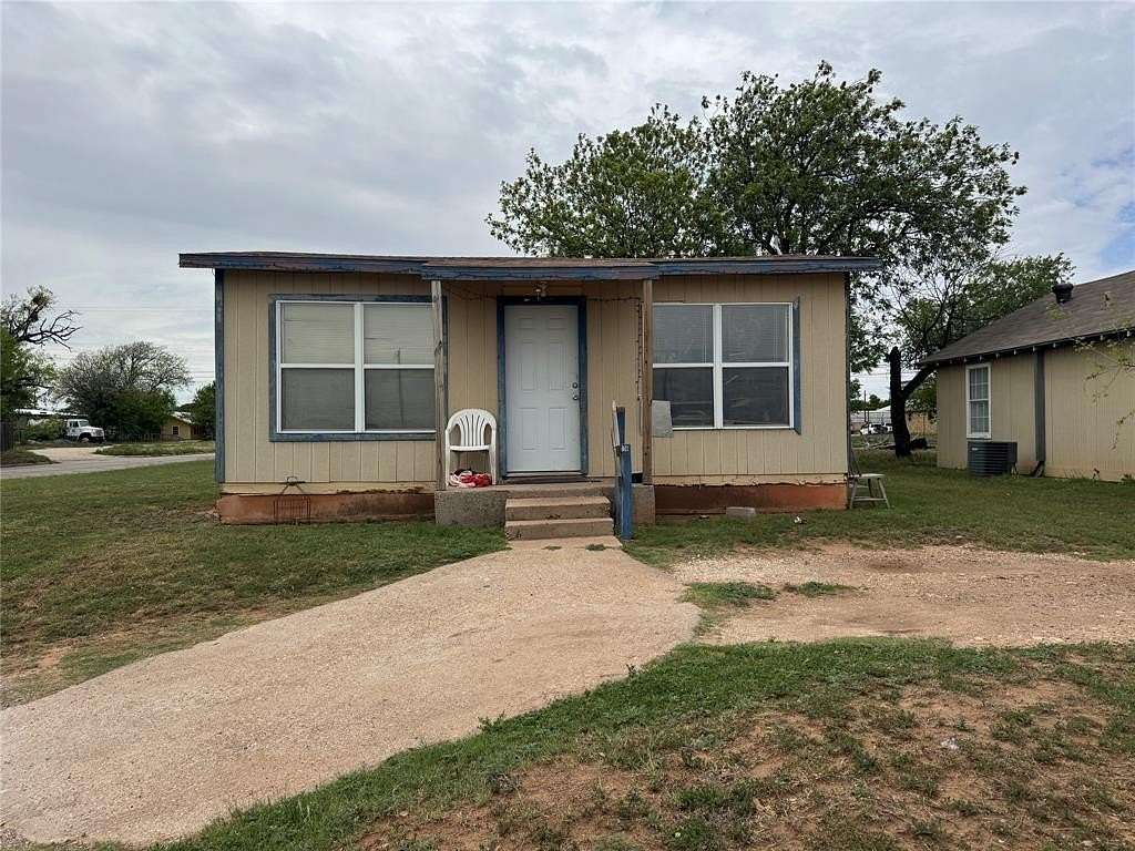 32 Acres of Mixed-Use Land for Sale in Abilene, Texas