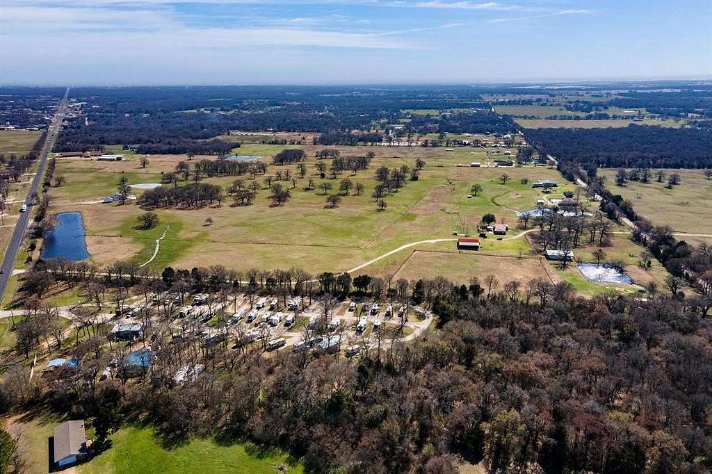 67.8 Acres of Land for Sale in Kemp, Texas