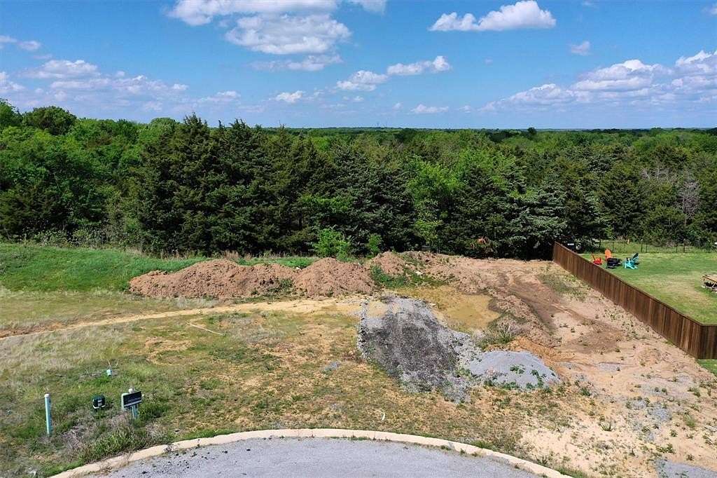 0.34 Acres of Residential Land for Sale in Pottsboro, Texas