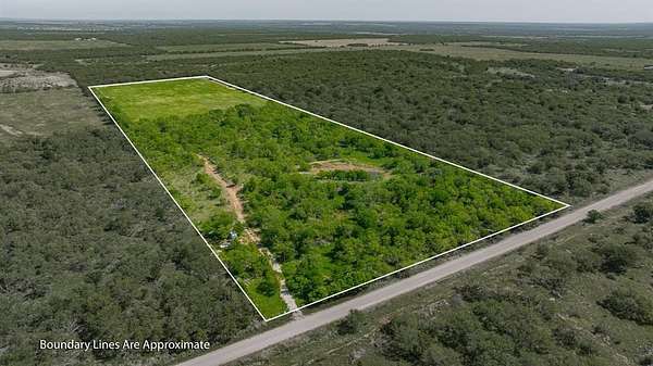 22 Acres of Recreational Land for Sale in Newcastle, Texas