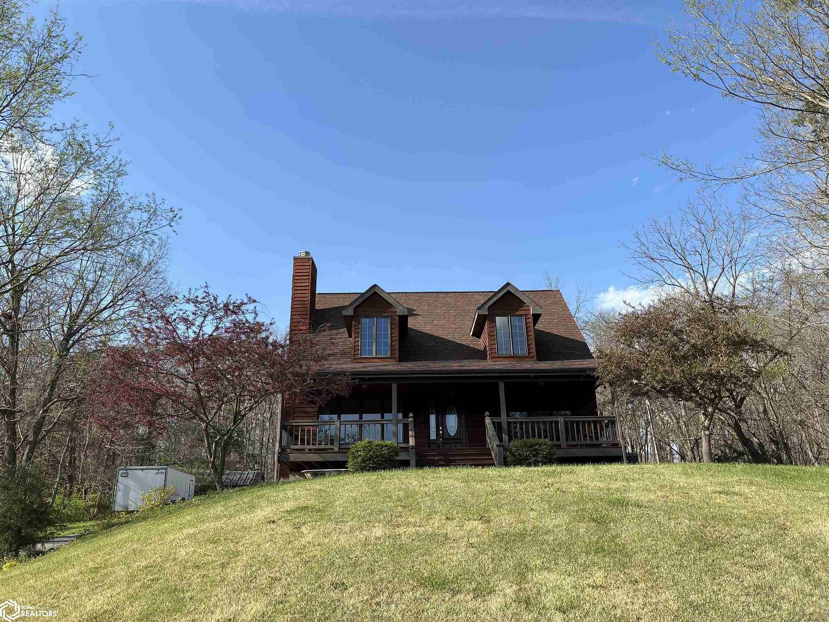 2 Acres of Land with Home for Sale in Keokuk, Iowa