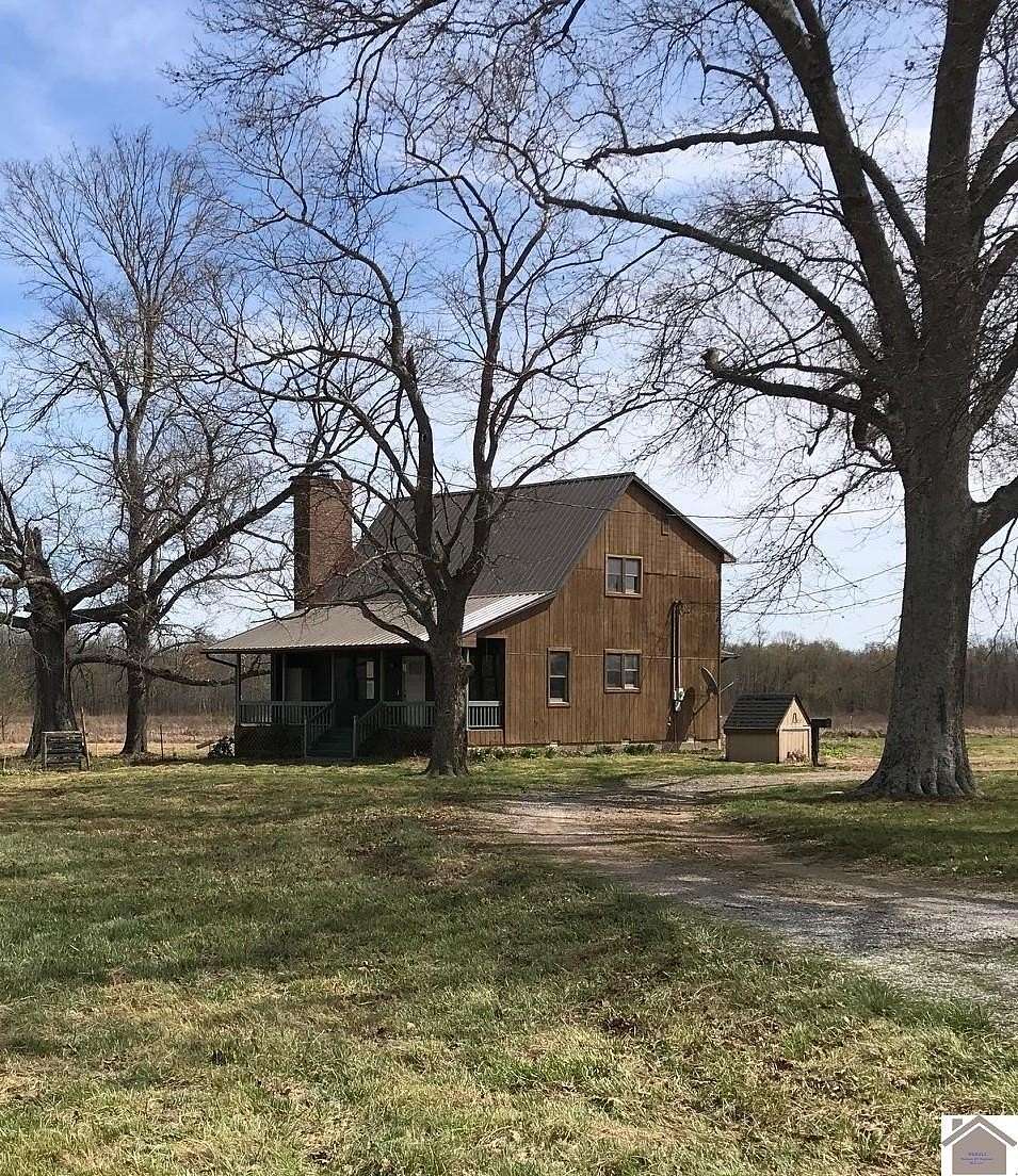 2 Acres of Land with Home for Sale in Sedalia, Kentucky